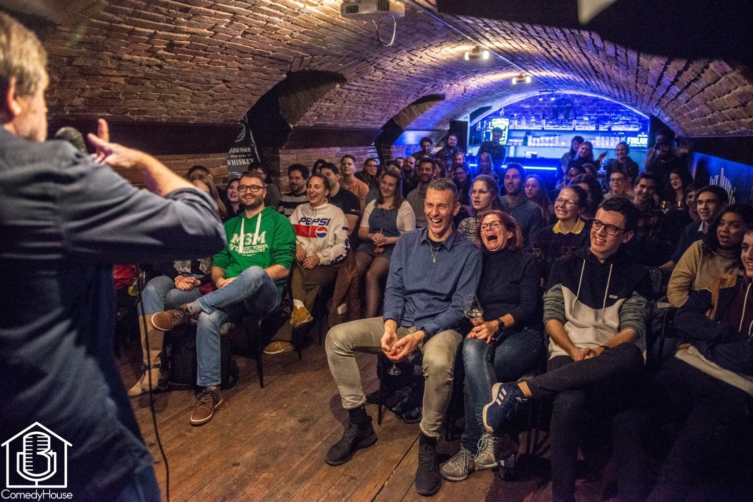 Stand-up-comedy-Budapest_5.jpg