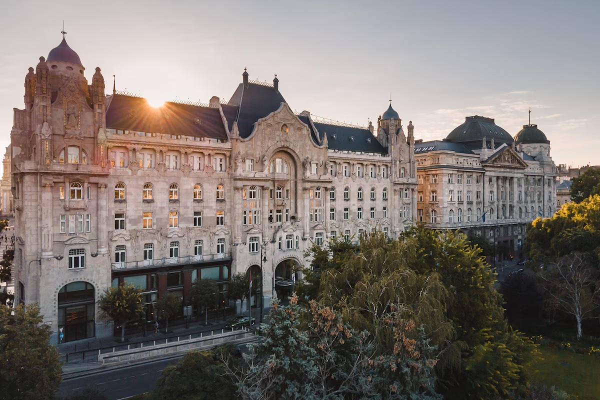 Fourth-Season-Budapest-reservation.jpg